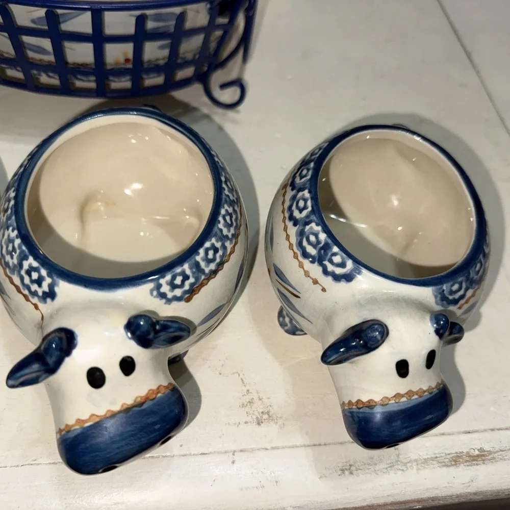 Temptations Ovenware Old World Blue Cow 2.5 qt Casserole & (4) 16 oz Ramekin Set